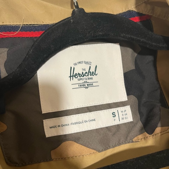 Women’s Hershel Field Jacket - Picture 4 of 4